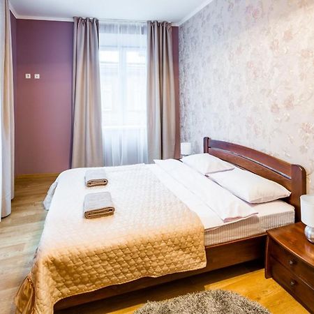 Romari Лесі Українки Lejlighed Lviv Eksteriør billede