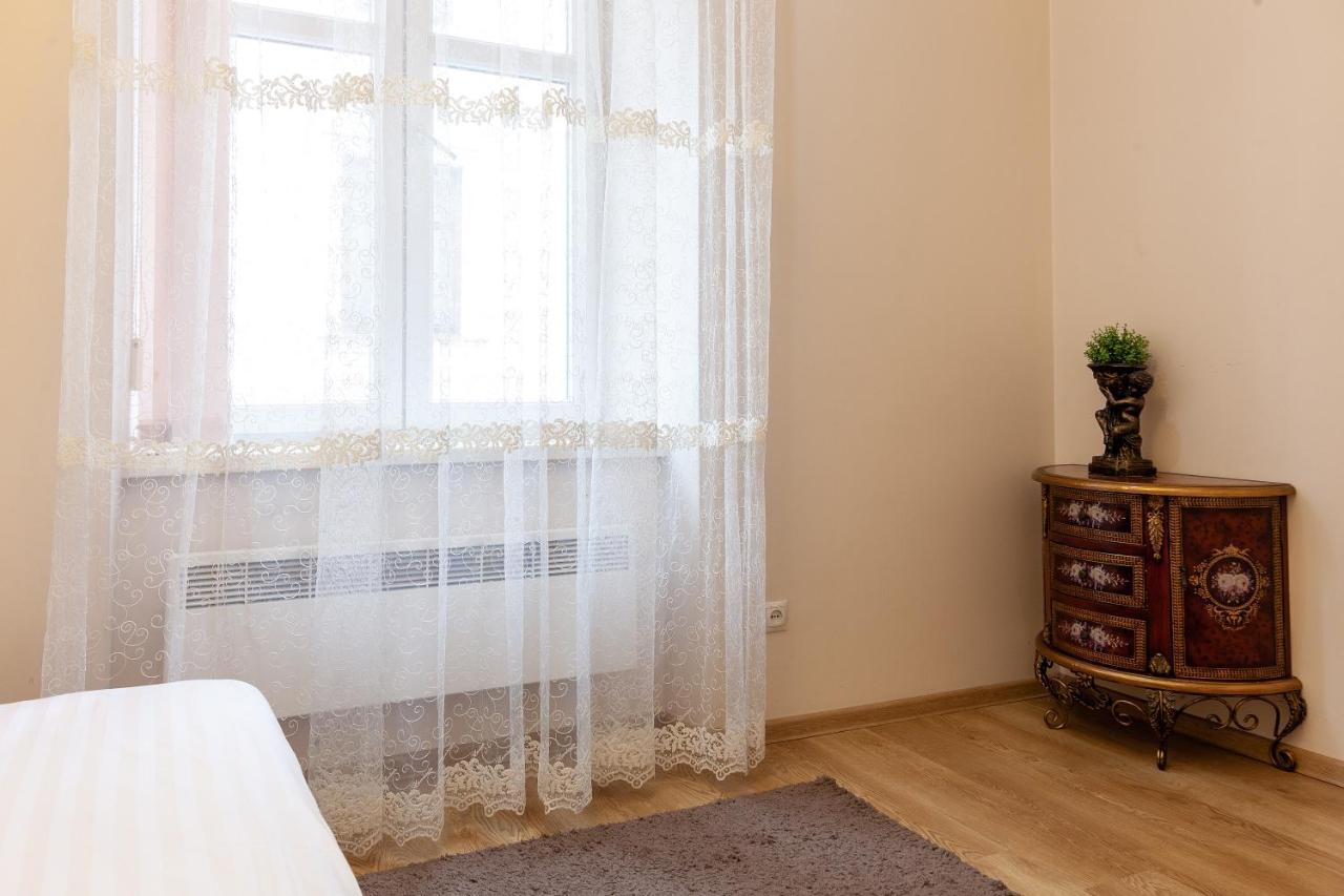 Romari Лесі Українки Lejlighed Lviv Eksteriør billede