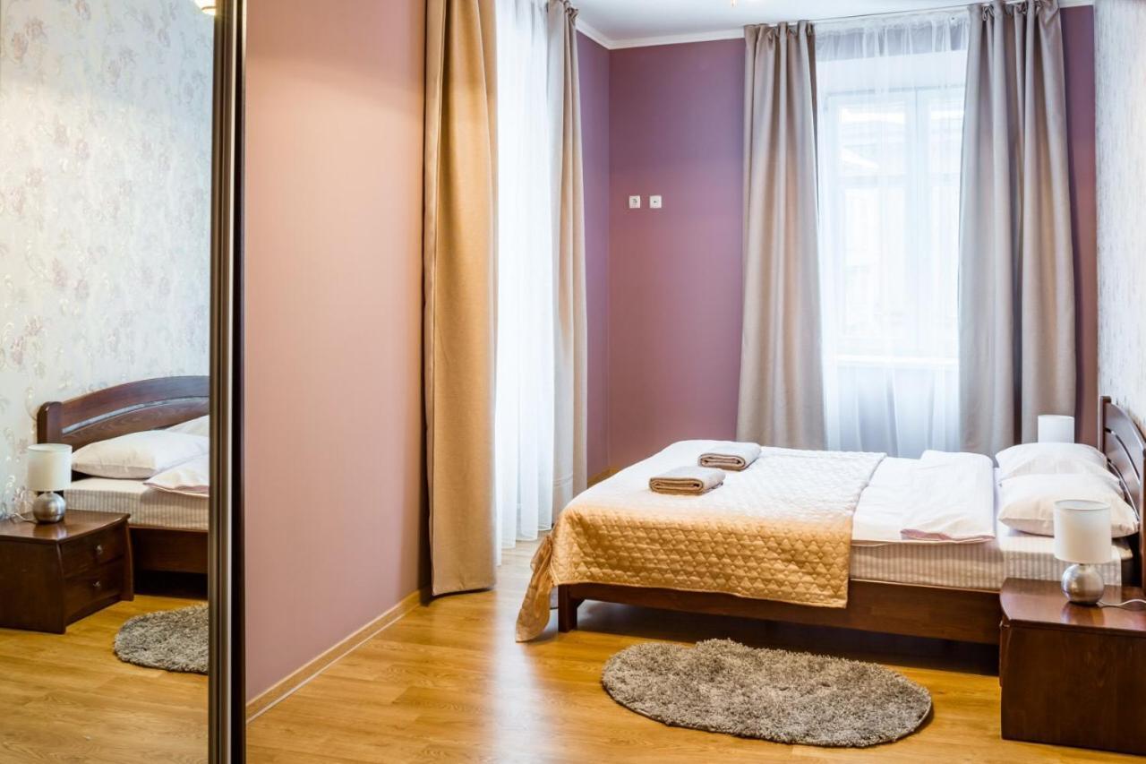 Romari Лесі Українки Lejlighed Lviv Eksteriør billede