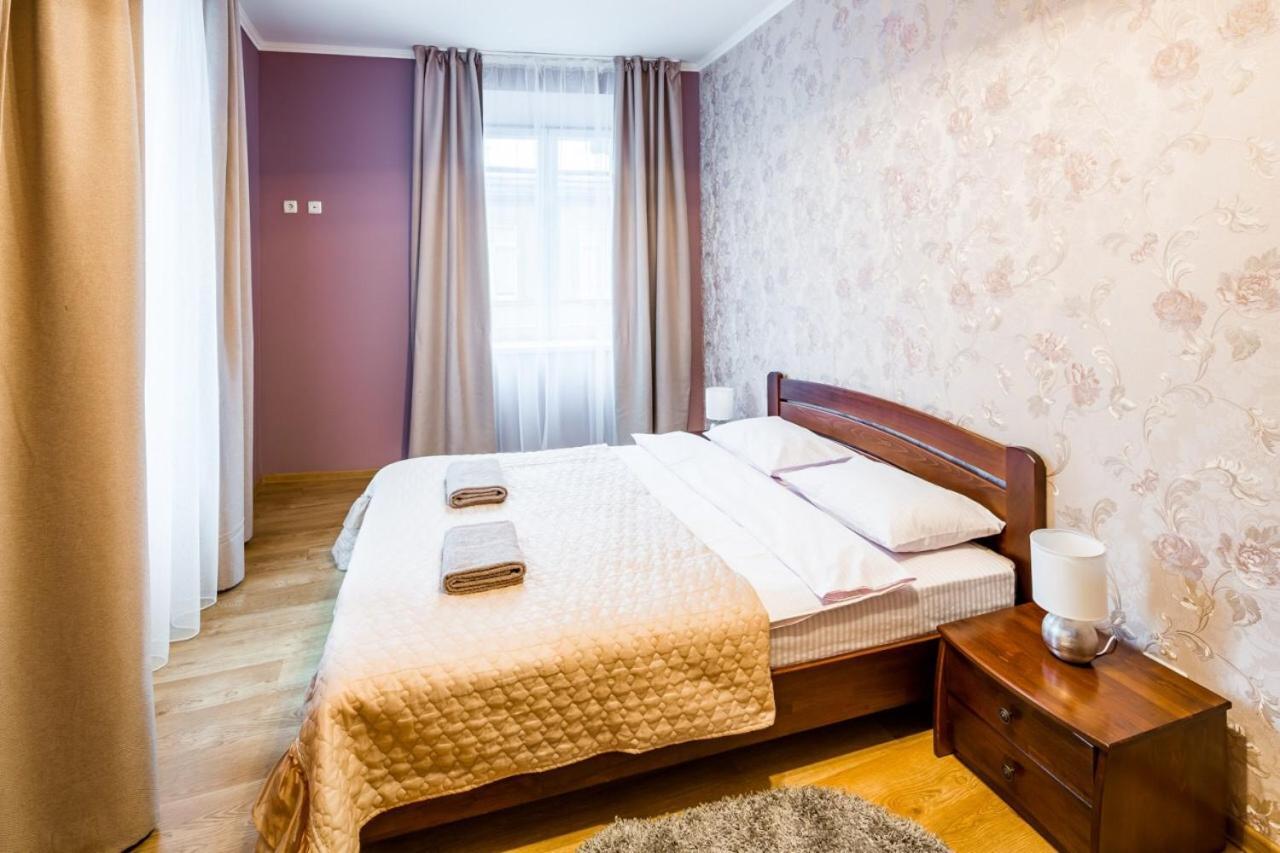 Romari Лесі Українки Lejlighed Lviv Eksteriør billede